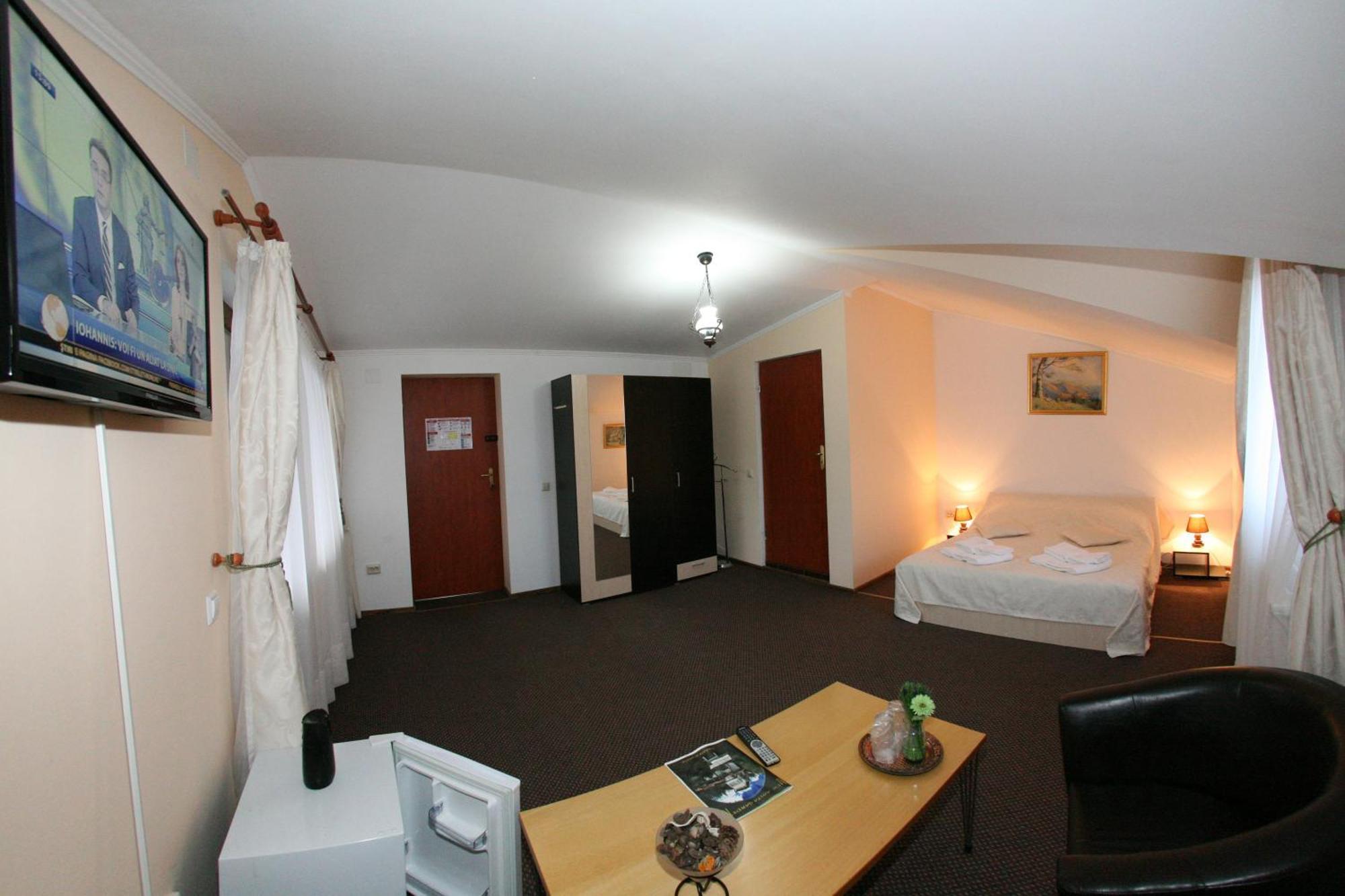 New Aosta Garden Hotel Sinaia Cameră foto