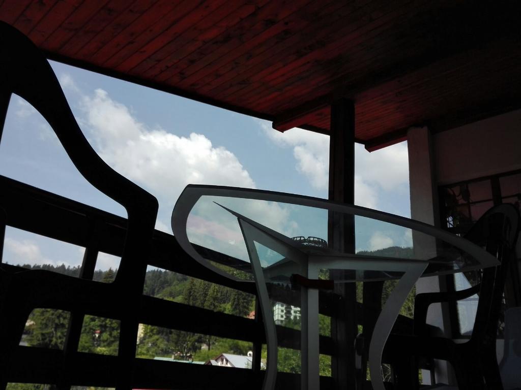New Aosta Garden Hotel Sinaia Exterior foto