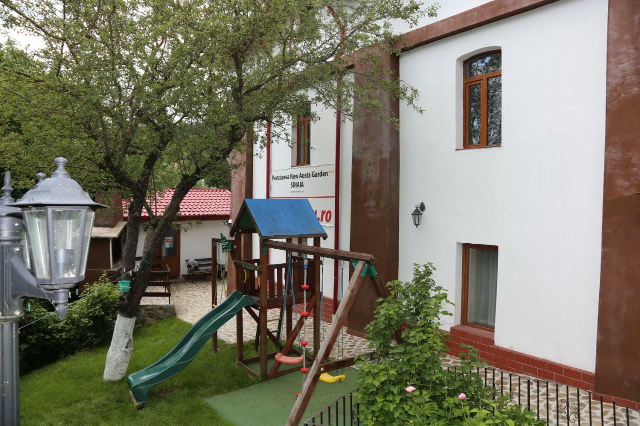 New Aosta Garden Hotel Sinaia Exterior foto